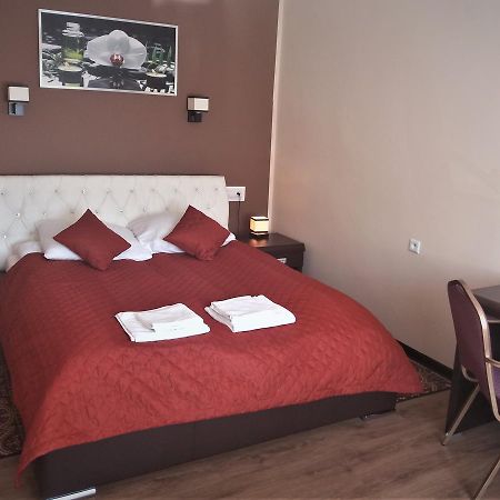 Hotel Skarpa Sejny Esterno foto