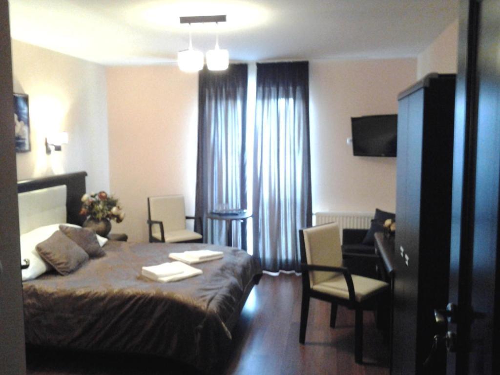 Hotel Skarpa Sejny Esterno foto
