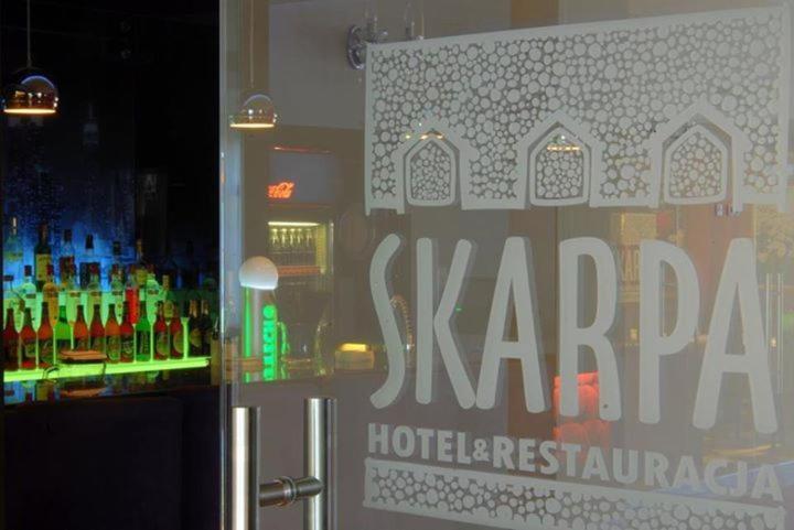 Hotel Skarpa Sejny Esterno foto