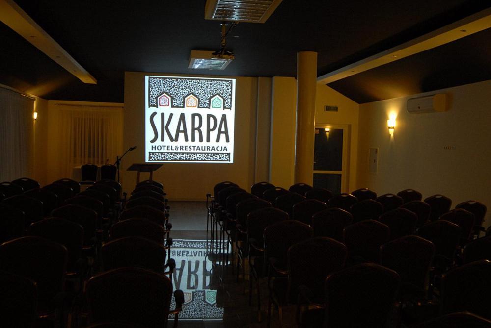 Hotel Skarpa Sejny Esterno foto