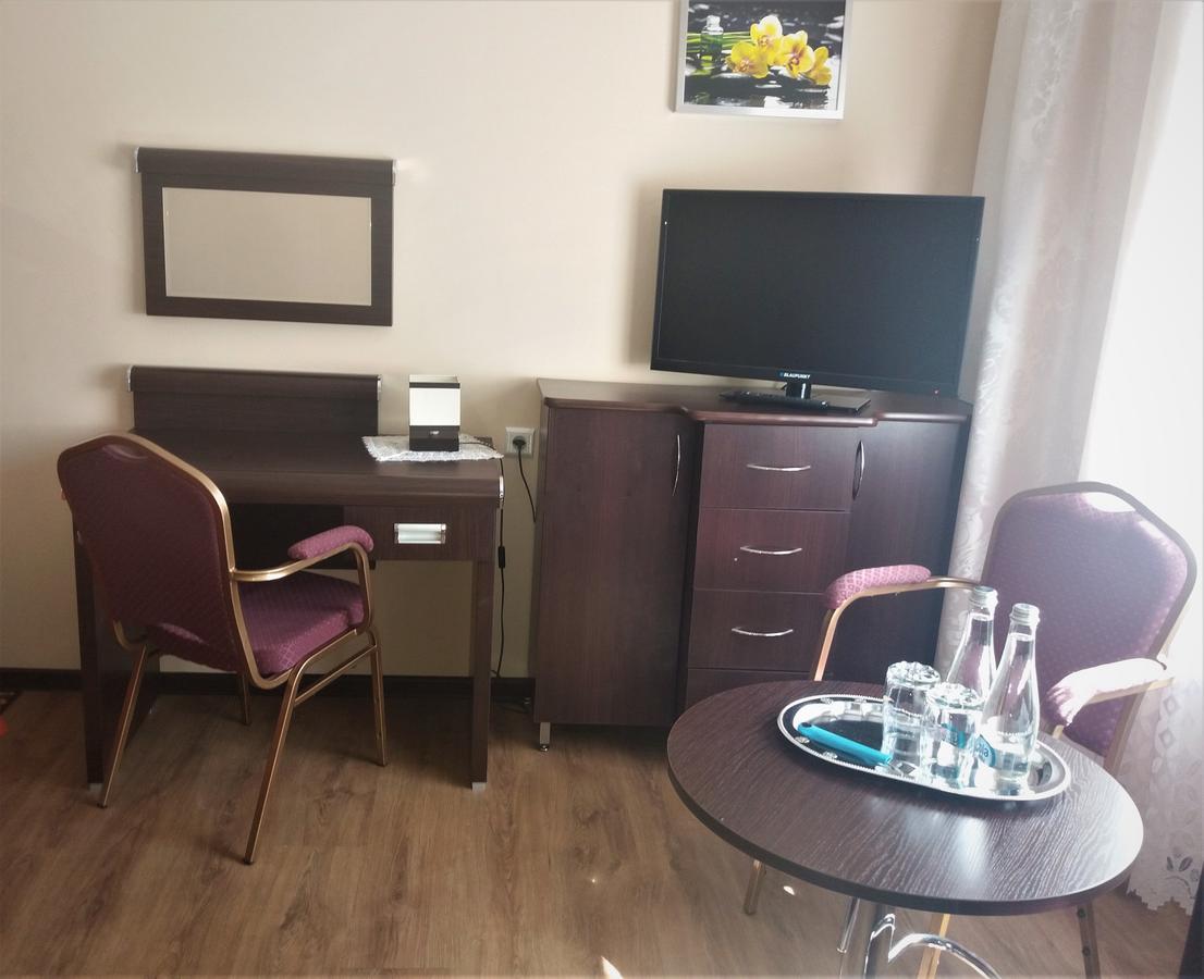 Hotel Skarpa Sejny Esterno foto